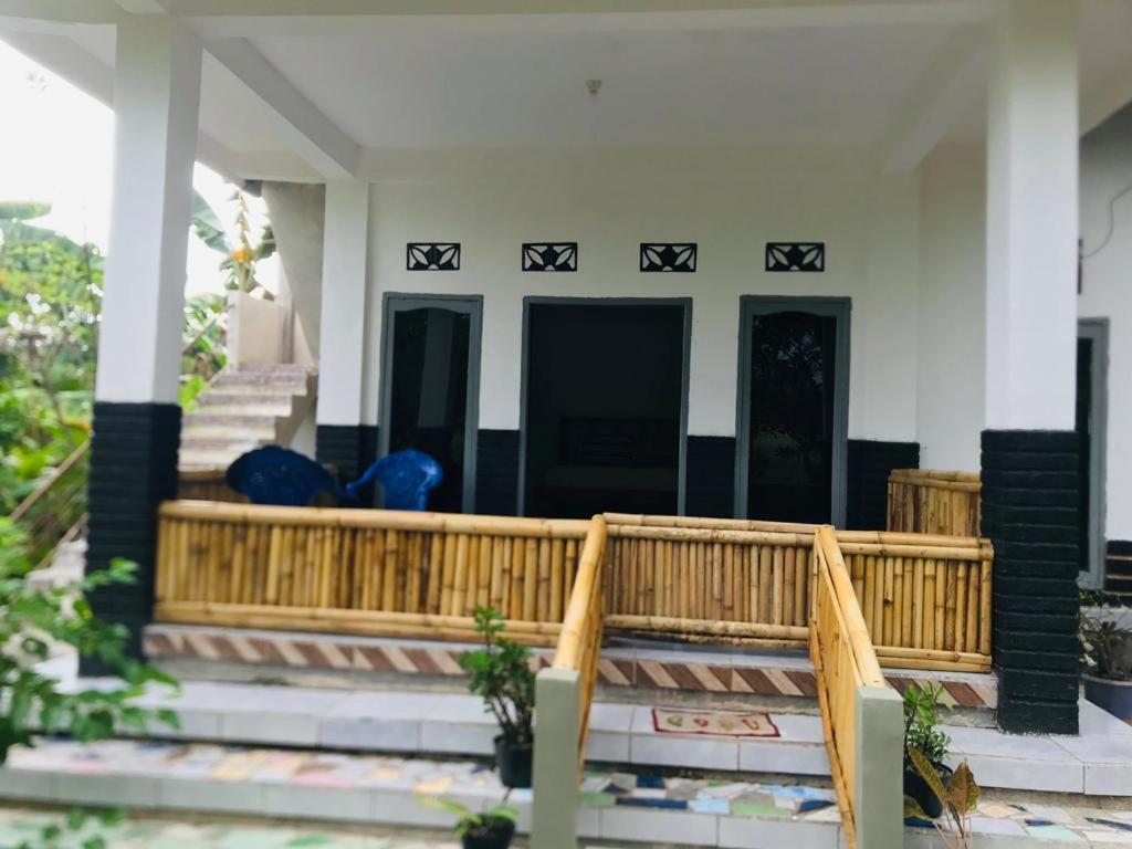 Tiara Homestay Plambi 외부 사진
